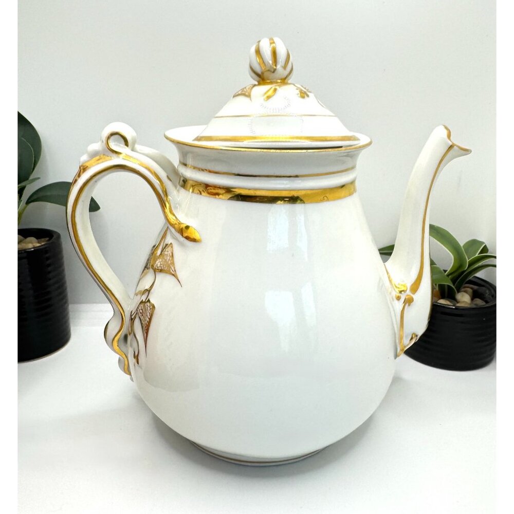 French H & C Haviland Limoges Teapot With Gold Accents